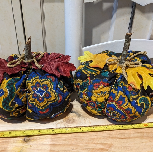 Handmade Floral Fall Pumpkins - Picture 4 of 6
